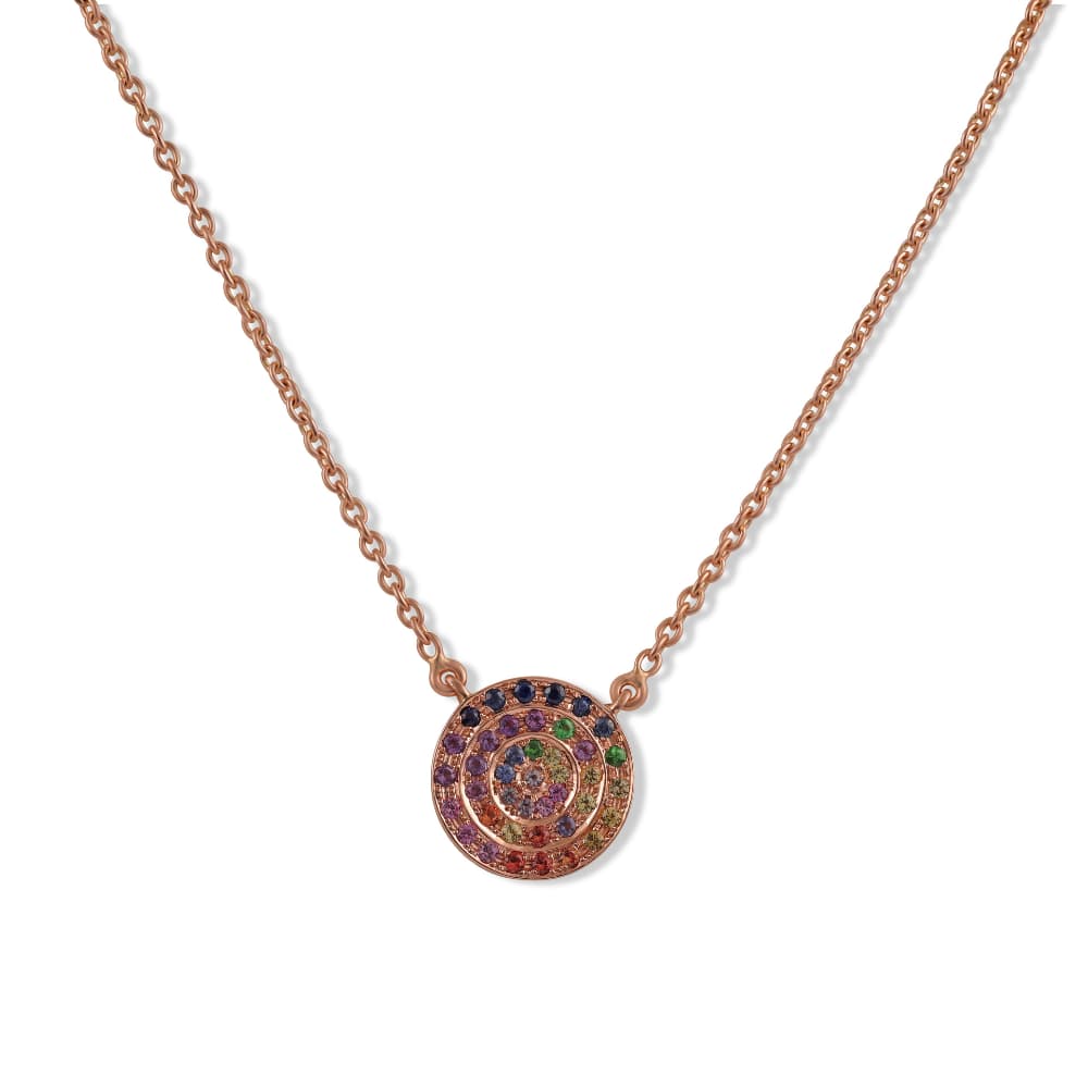 Collar de cadena de oro rosa con un disco pequeño engastado en pavé en anillos concéntricos de piedras de color