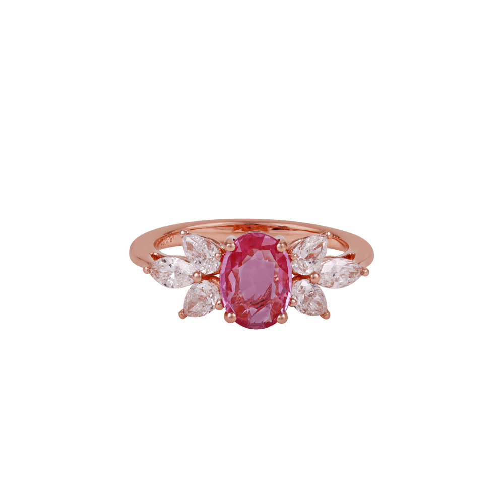 Anillo de oro rosa con un zafiro rosa ovalado y alas de diamantes marquesa y pera